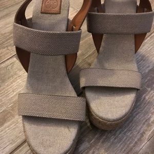 Tory Tan/Cognac Wedges